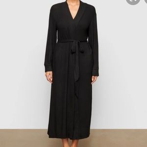 Like New Skims PJ Sleep Robe - SOLD OUT ONLINE